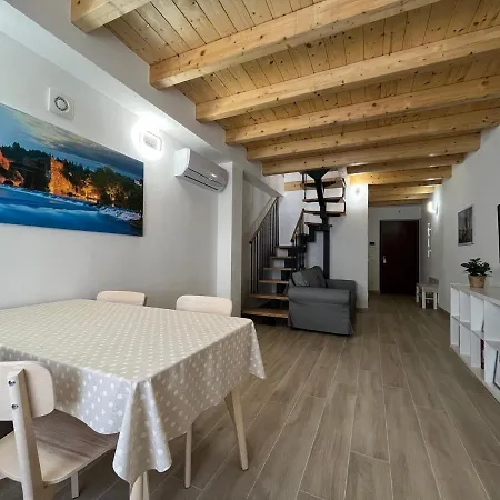 Anfite Apartments Santa Maria Desenzano del Garda Exterior photo