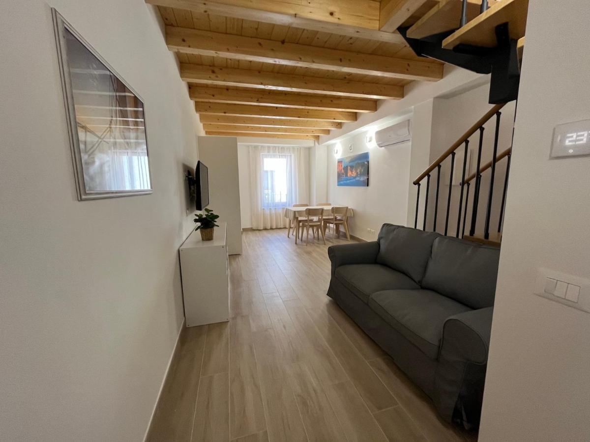Anfite Santa Maria Apartment Desenzano del Garda